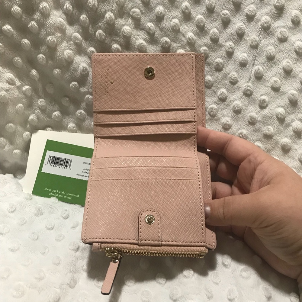 Kate Spade By The Pool Flamingo Adalyn Wallet NWT - Picture 3 of 5